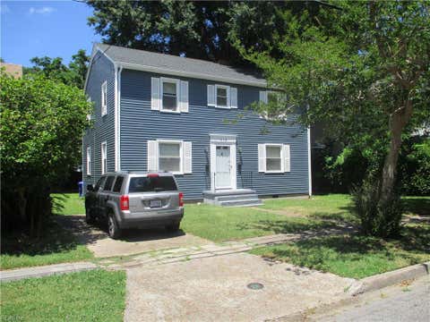 Photo of 218 E Gilpin Avenue, Norfolk, VA 23503 (MLS # 10639827)