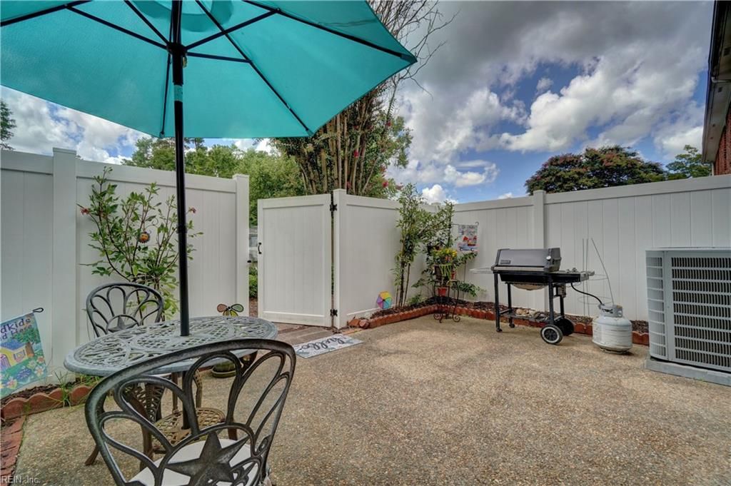 Photo of 4429 Pepper Ridge Court, Chesapeake, VA 23321 (MLS # 10612020)