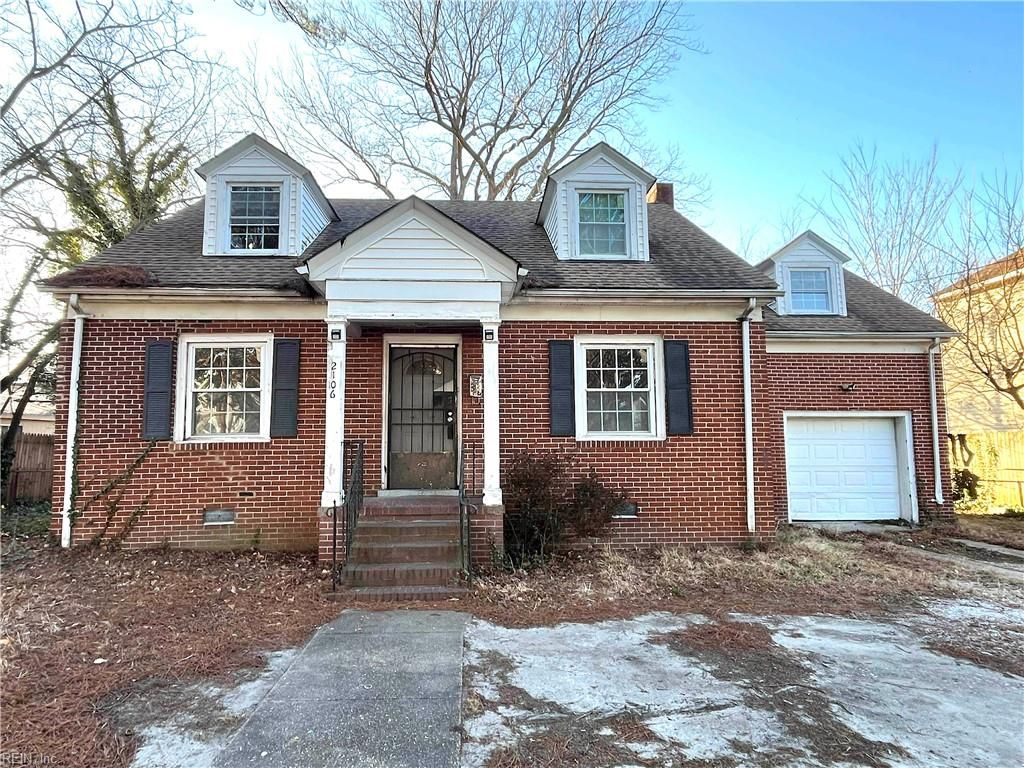 Photo of 2106 Richmond Avenue, Portsmouth, VA 23704 (MLS # 10619035)