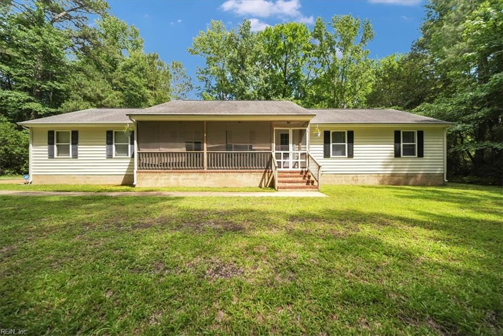8996 Guinea Road, Hayes, VA, 23072