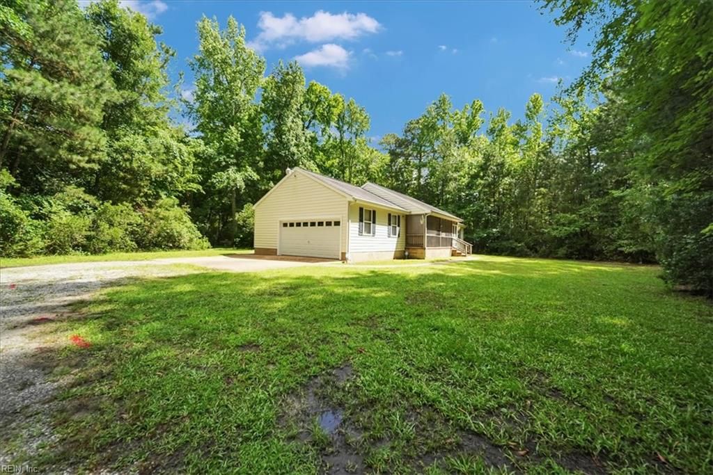 Photo of 8996 Guinea Road, Hayes, VA 23072 (MLS # 10641224)