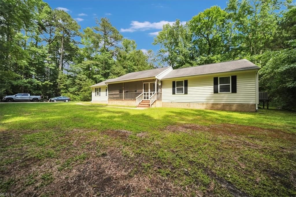Photo of 8996 Guinea Road, Hayes, VA 23072 (MLS # 10641224)