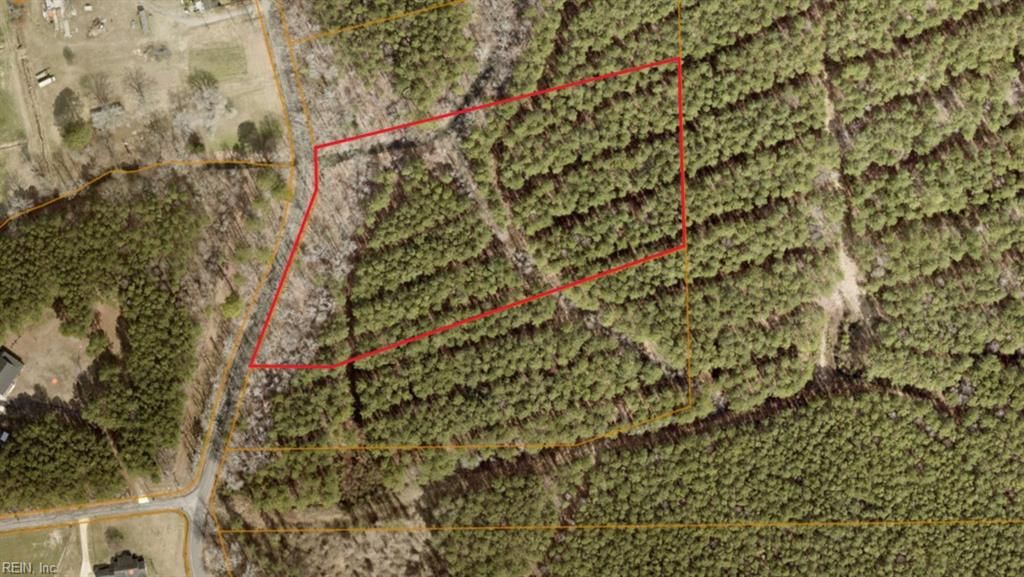 Photo of 6628 Blackwater Road, Virginia Beach, VA 23457 (MLS # 10624994)