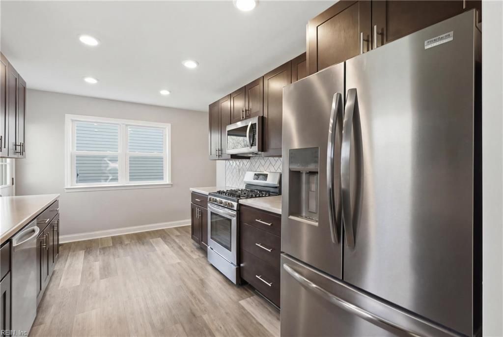 Photo of 518 Hyde Park Road, Norfolk, VA 23503 (MLS # 10627176)