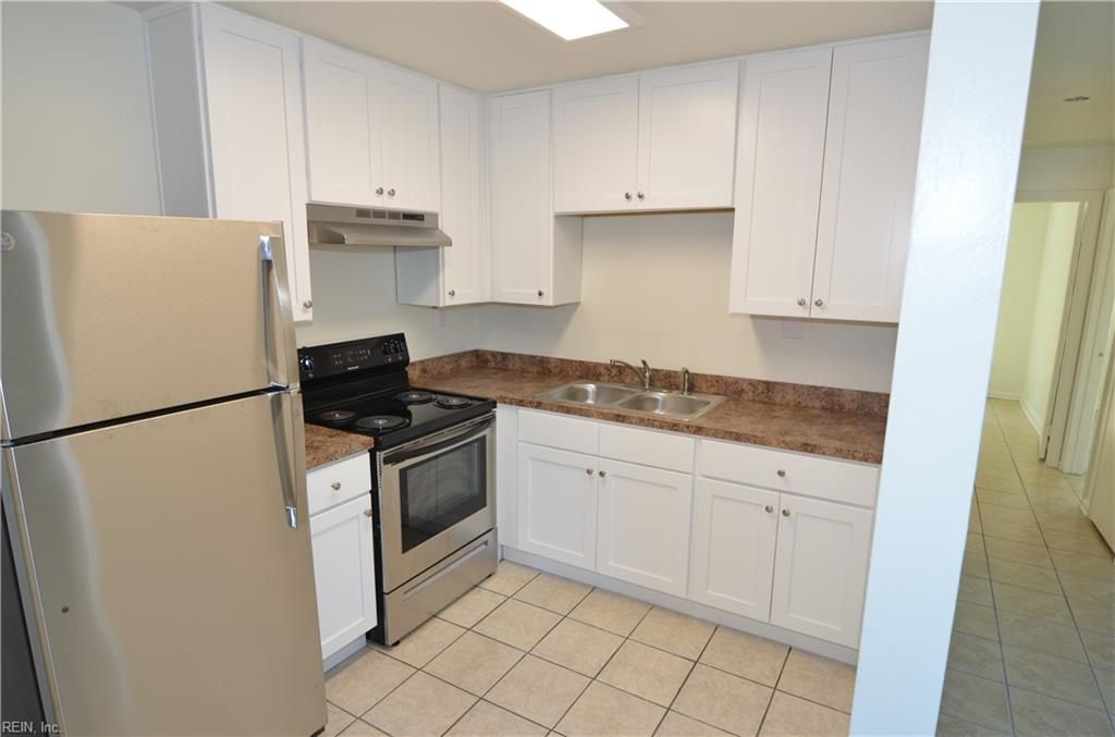 Photo of 4659 South Cape Henry Avenue # H, Norfolk, VA 23502 (MLS # 10615788)
