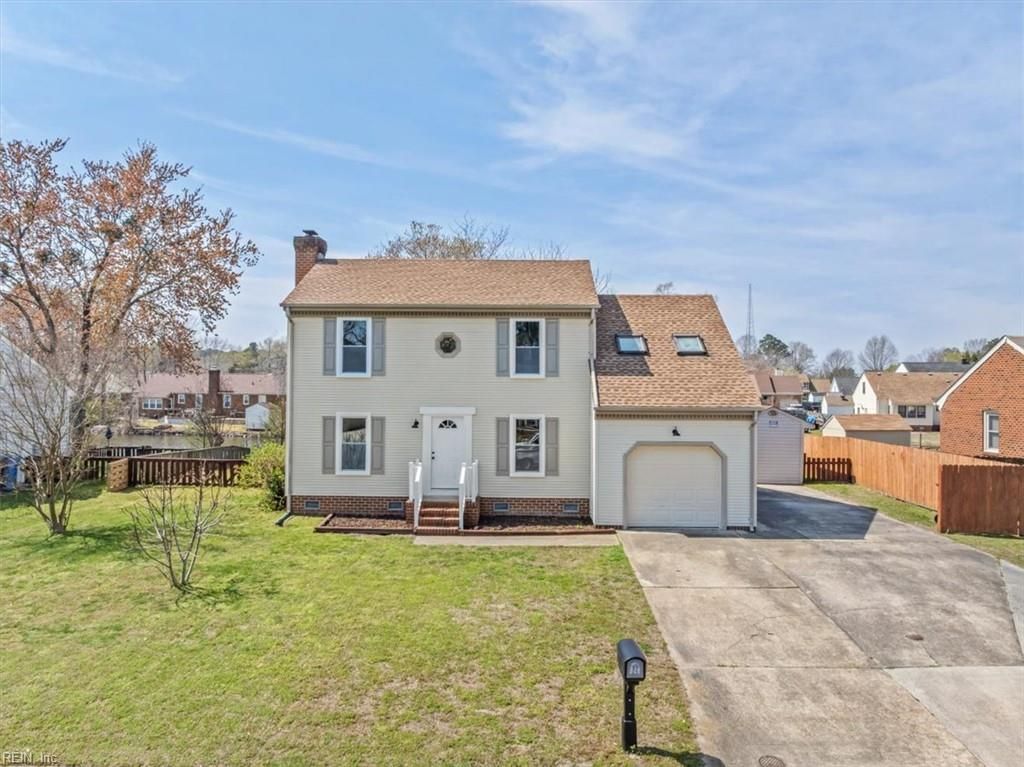 Photo of 828 Cranston Drive, Chesapeake, VA 23320 (MLS # 10626924)