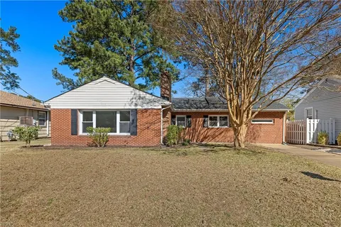 932 Defoe Avenue, Norfolk, VA 23513 - #: 10575848