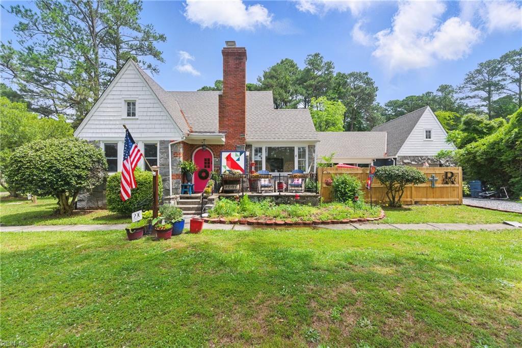 290 Circle DR