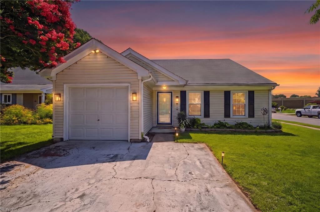Photo of 2509 Hunters Run Trail, Virginia Beach, VA 23456 (MLS # 10646947)