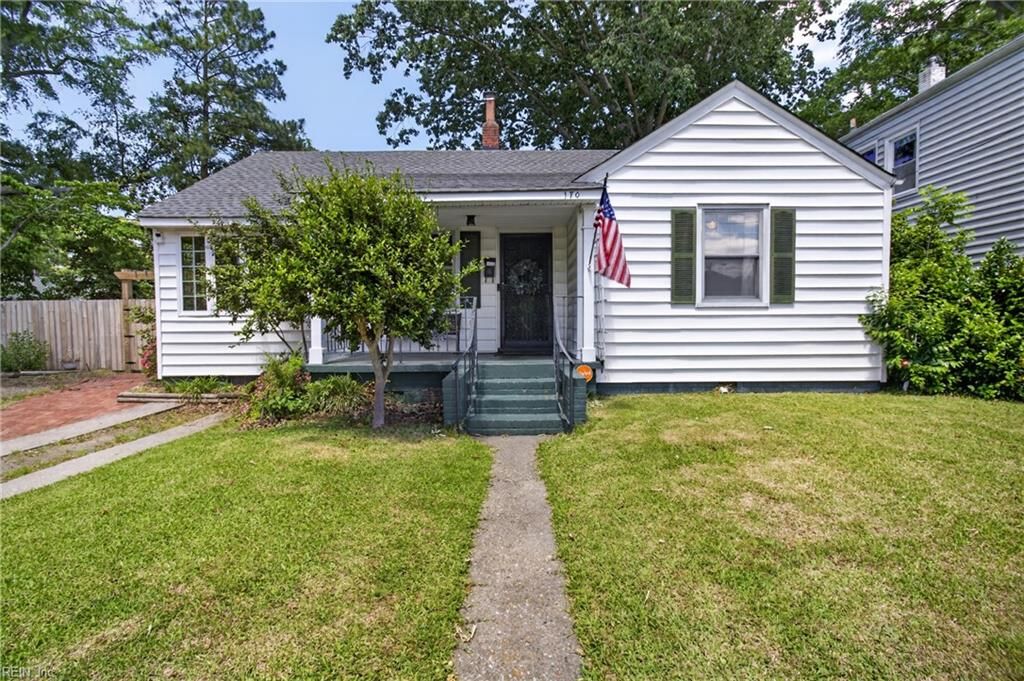 Photo of 170 W Randall Avenue, Norfolk, VA 23503 (MLS # 10635589)
