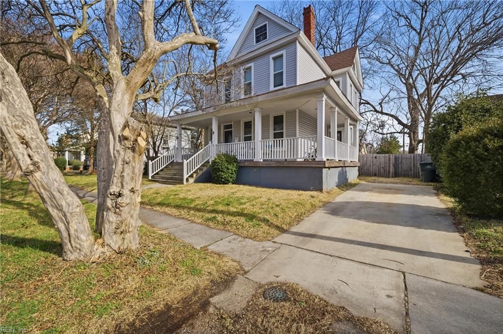 Photo of 3012 Ballentine Boulevard, Norfolk, VA 23509 (MLS # 10617864)