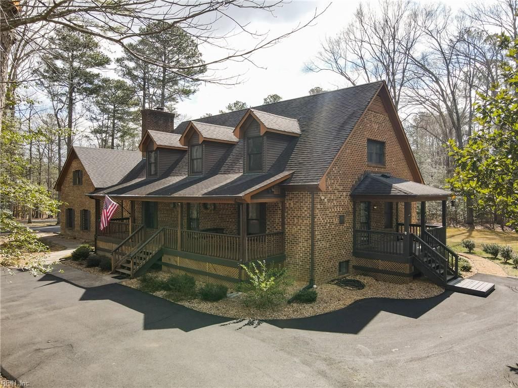 Photo of 4698 Hill Trail, Gloucester, VA 23061 (MLS # 10625704)