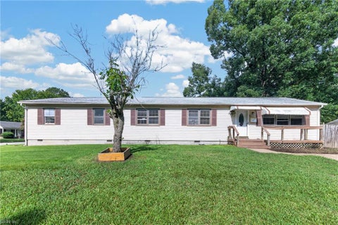 Photo of 211 Mona Drive, Newport News, VA 23608 (MLS # 10649691)