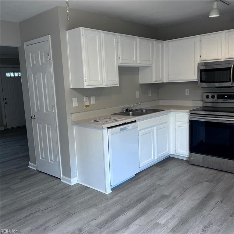 Photo of 144 Majestic Drive, Suffolk, VA 23434 (MLS # 10659651)