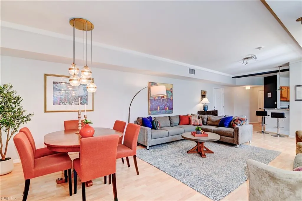 Norfolk, Virginia 23510, United States, 2 Bedrooms Bedrooms, ,2 BathroomsBathrooms,Residential,Active,225790