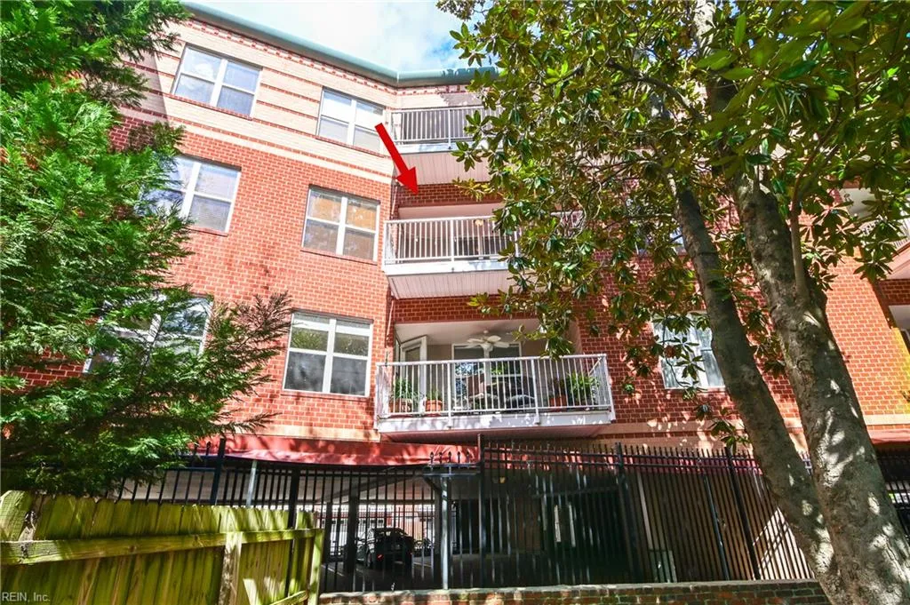 Norfolk, Virginia 23510, United States, 2 Bedrooms Bedrooms, ,2 BathroomsBathrooms,Residential,Active,225790