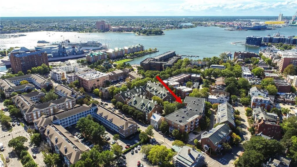 Norfolk, Virginia 23510, United States, 2 Bedrooms Bedrooms, ,2 BathroomsBathrooms,Residential,Active,225790