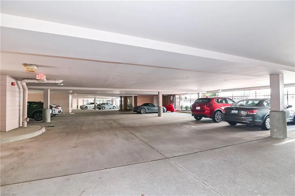 Norfolk, Virginia 23510, United States, 2 Bedrooms Bedrooms, ,2 BathroomsBathrooms,Residential,Active,225790