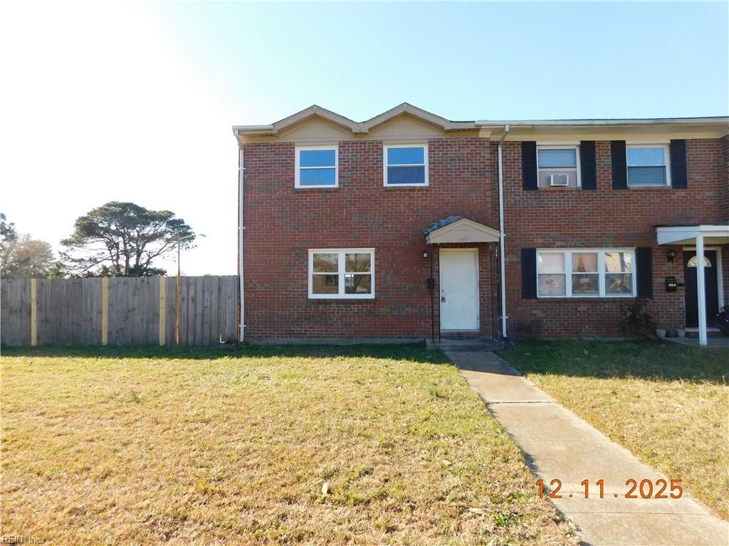 Photo of 853 S Club House Road #7, Virginia Beach, VA 23452 (MLS # 10613478)