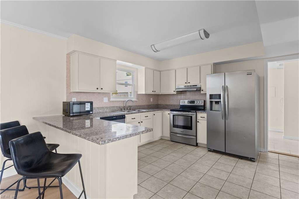 Photo of 1225 Rockwood Court, Virginia Beach, VA 23464 (MLS # 10658144)