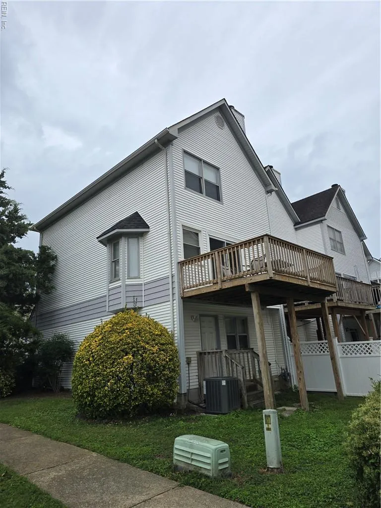 Virginia Beach, Virginia 23451, United States, 3 Bedrooms Bedrooms, ,4 BathroomsBathrooms,Residential,Active,210428