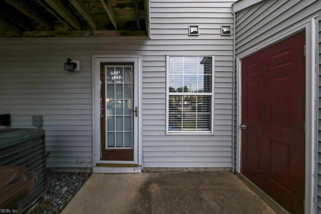 Photo of 3325 CLOVER MEADOWS Drive, Chesapeake, VA 23321 (MLS # 10640882)