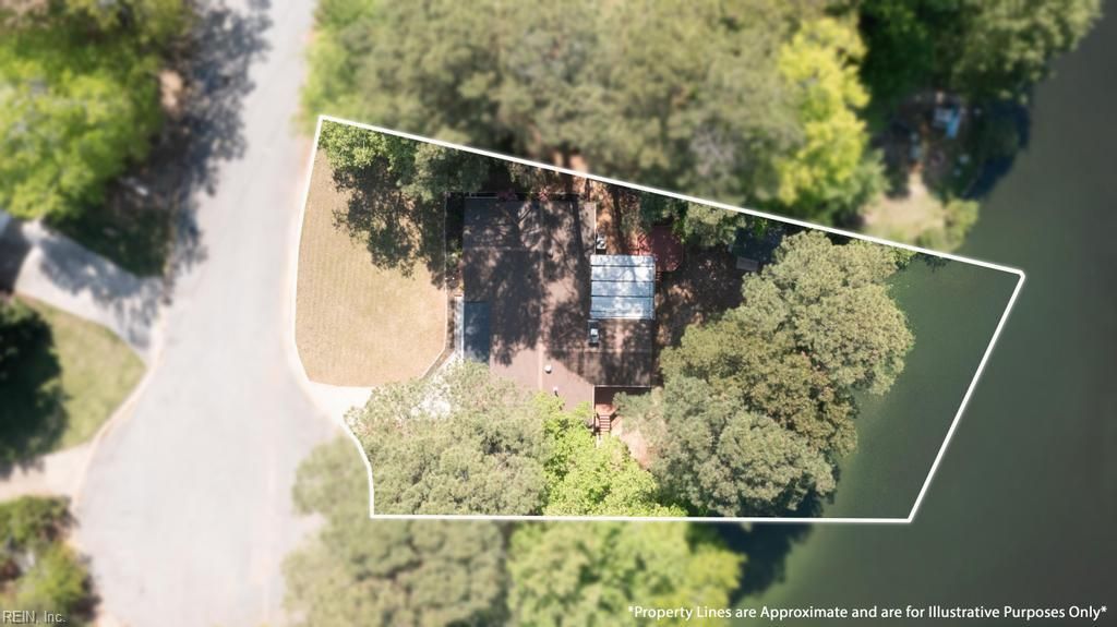 Photo of 915 Catalina Drive, Newport News, VA 23608 (MLS # 10629692)