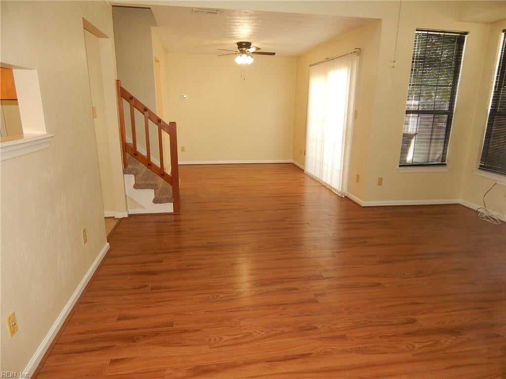 Photo of 307 Ferguson Bend, Yorktown, VA 23693 (MLS # 10659065)