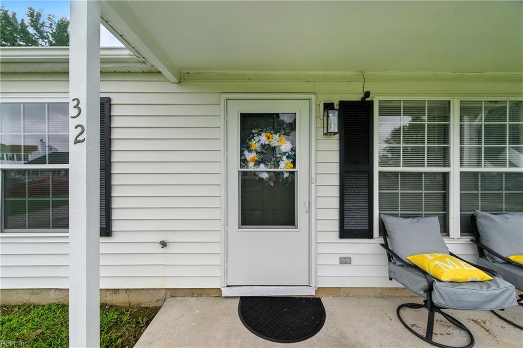 32 Westbriar DR
