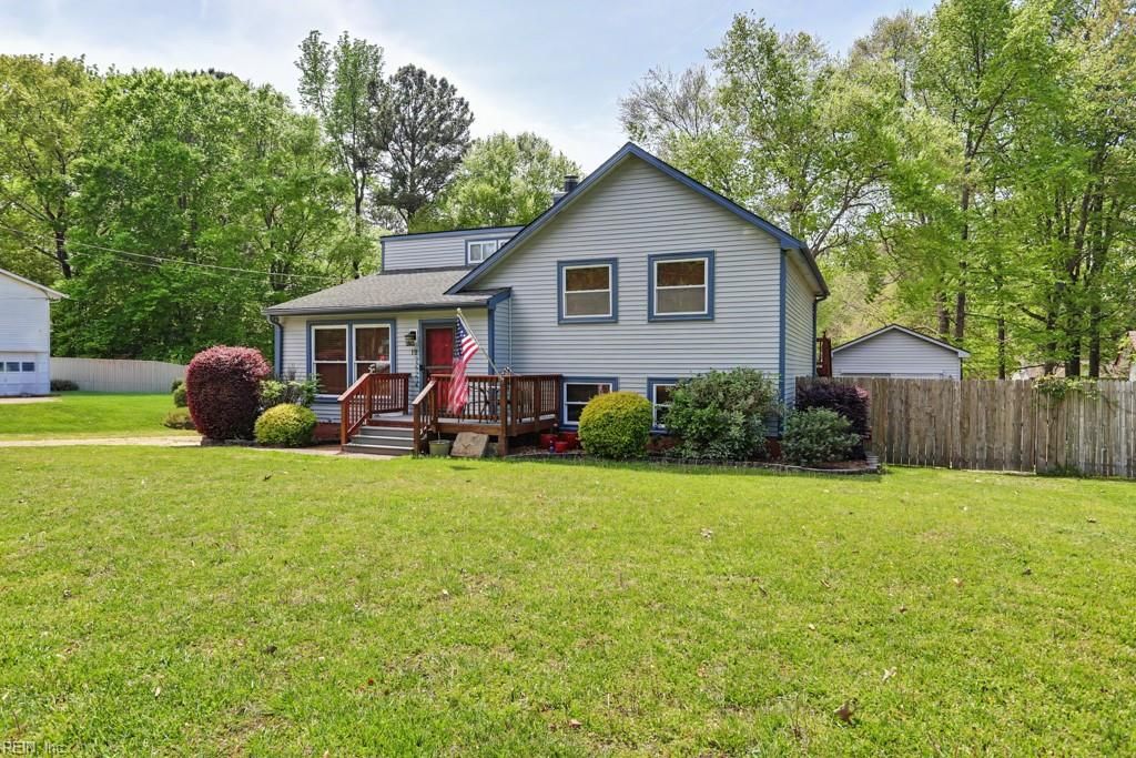 Photo of 19 Cathy Drive, Newport News, VA 23608 (MLS # 10633331)
