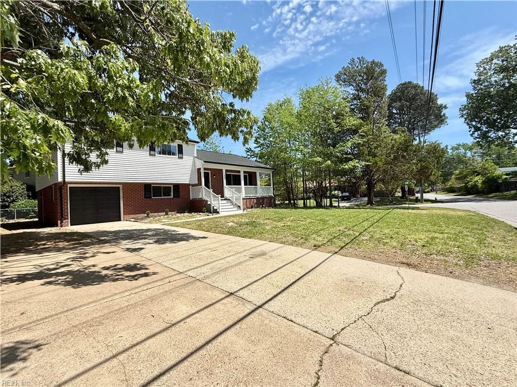 Photo of 3900 EDINBURGH Drive, Virginia Beach, VA 23452 (MLS # 10629833)