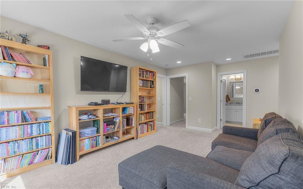 Photo of 712 Jubilee Court, Chesapeake, VA 23322 (MLS # 10635747)