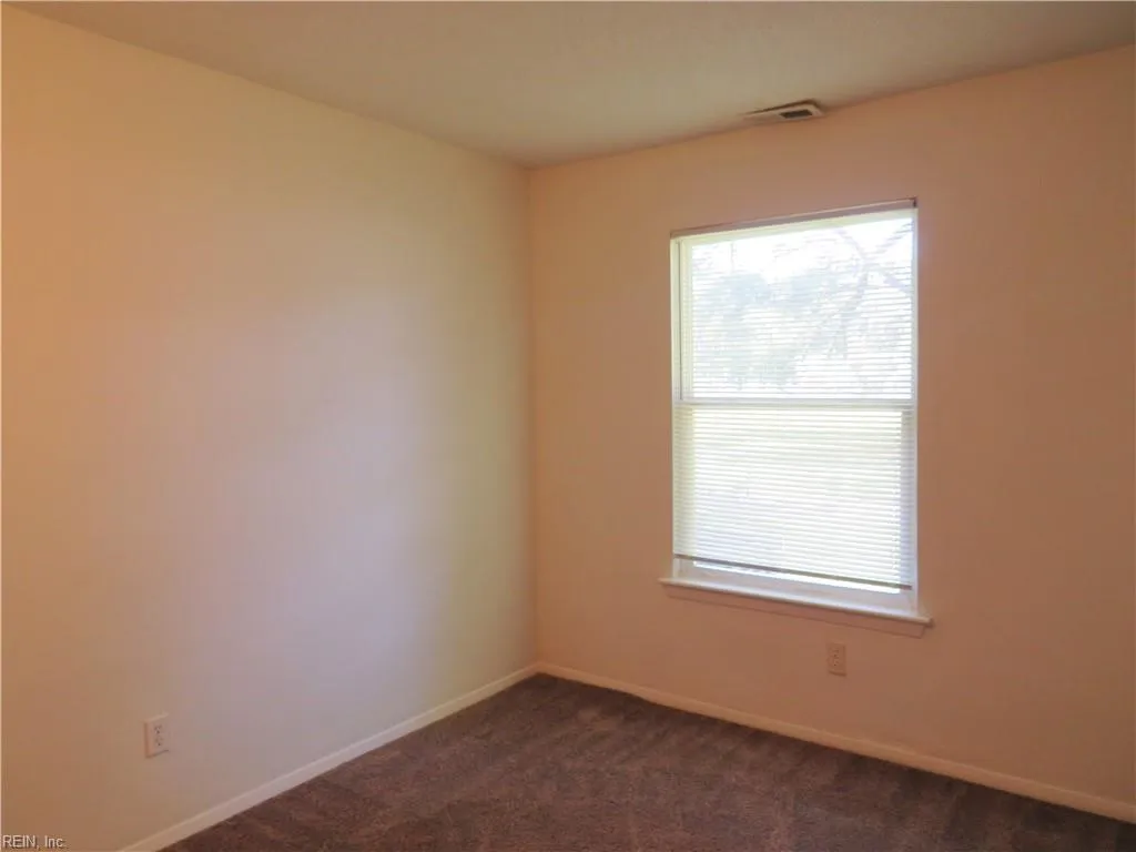 Norfolk, Virginia 23513, United States, 3 Bedrooms Bedrooms, ,1 BathroomBathrooms,Residential,Active,138667
