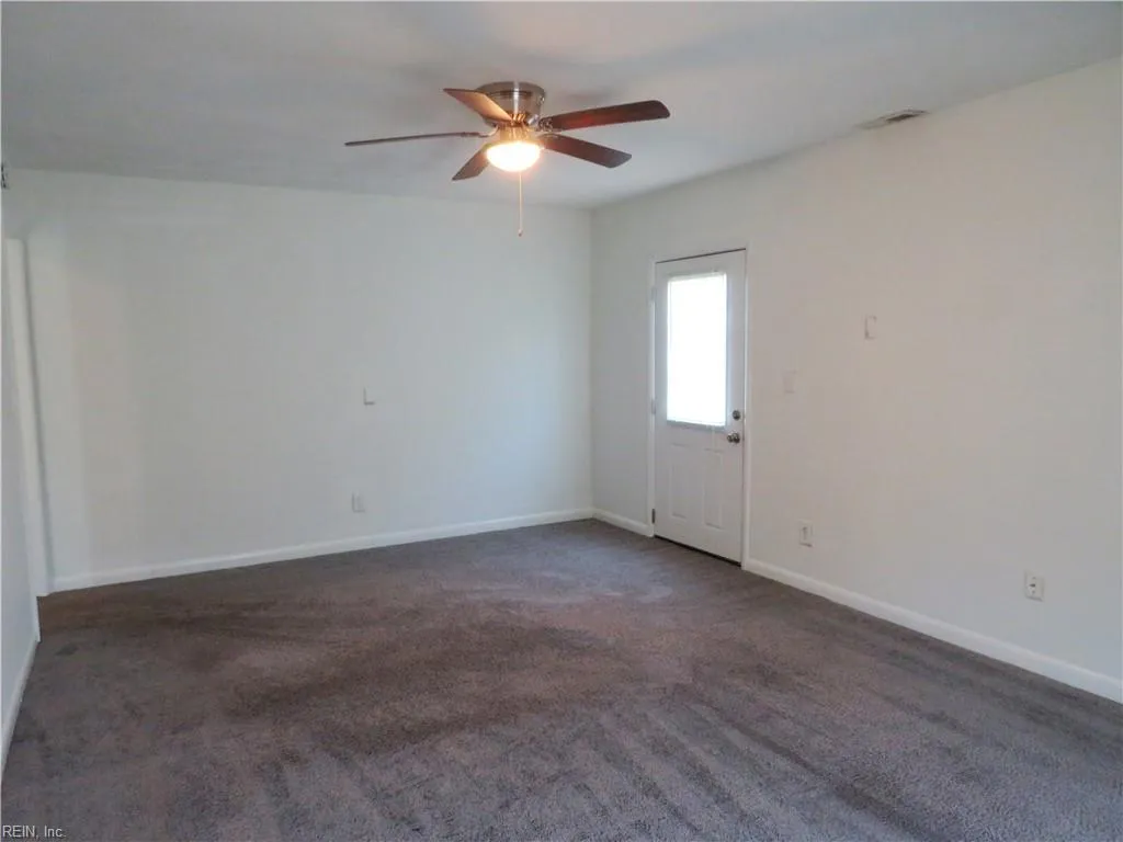 Norfolk, Virginia 23513, United States, 3 Bedrooms Bedrooms, ,1 BathroomBathrooms,Residential,Active,138667