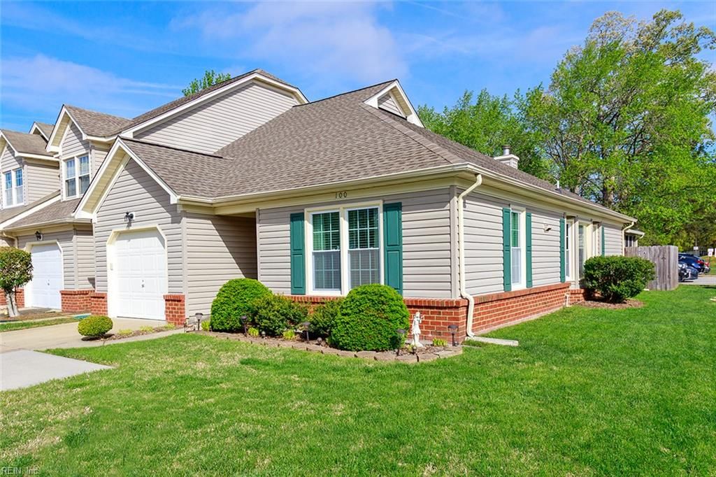 Photo of 100 Rhetts Run, Yorktown, VA 23692 (MLS # 10628891)