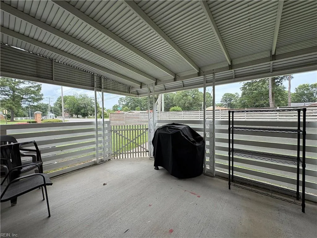 Portsmouth, Virginia 23703, United States, 3 Bedrooms Bedrooms, ,3 BathroomsBathrooms,Residential,Active,157389