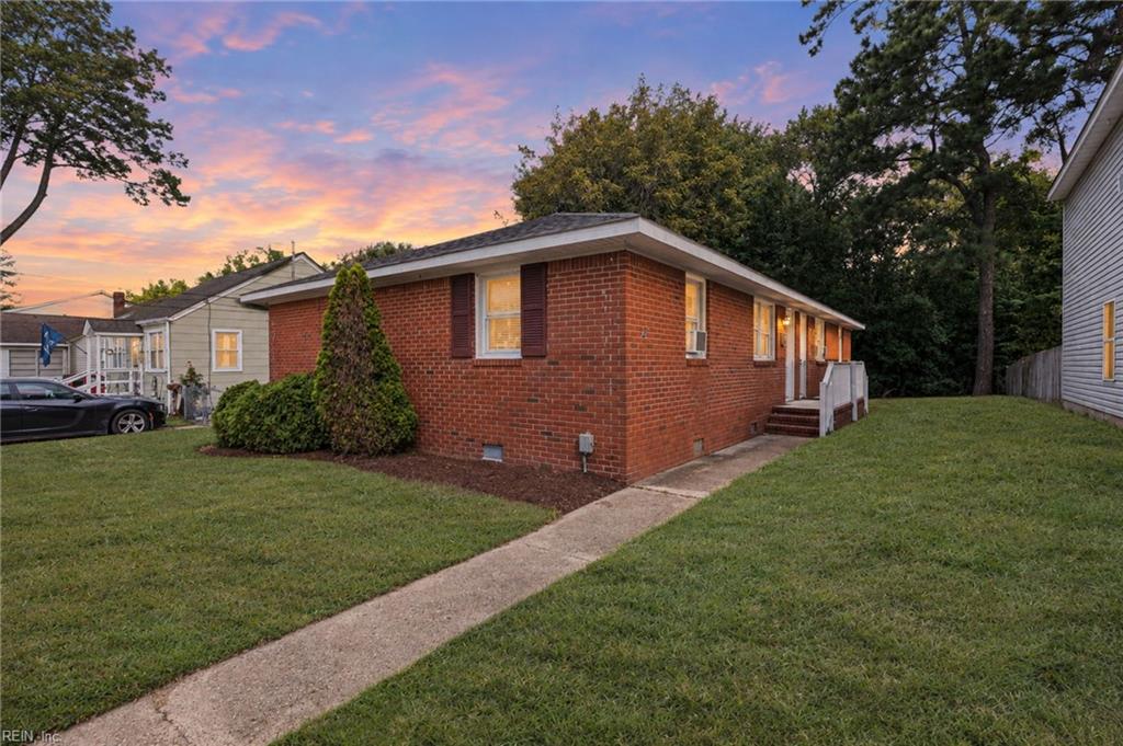 Photo of 1013 Mckinley Avenue, Chesapeake, VA 23324 (MLS # 10658545)