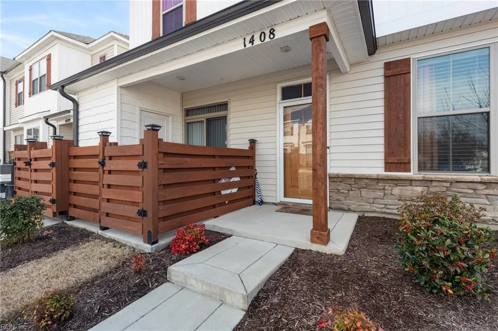 Suffolk, Virginia 23435, United States, 3 Bedrooms Bedrooms, ,3 BathroomsBathrooms,Residential,Active,79408