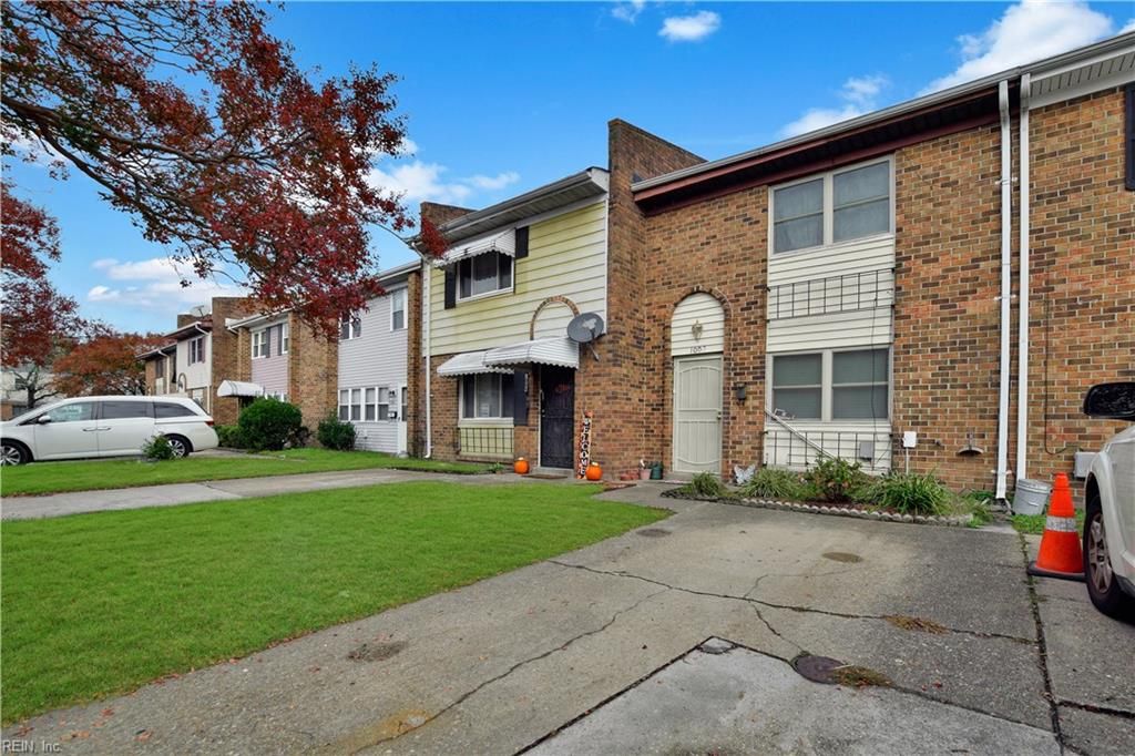 Photo of 1004 Bowe Place, Norfolk, VA 23504 (MLS # 10608813)