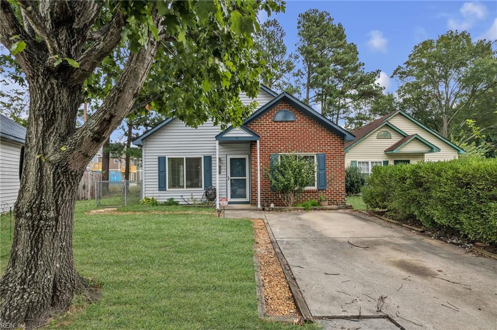 Photo of 4304 Merlyn Walk Place, Newport News, VA 23602 (MLS # 10653805)