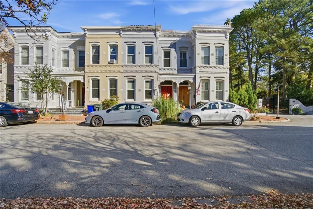 Photo of 728 Yarmouth Street, Norfolk, VA 23510 (MLS # 10610345)