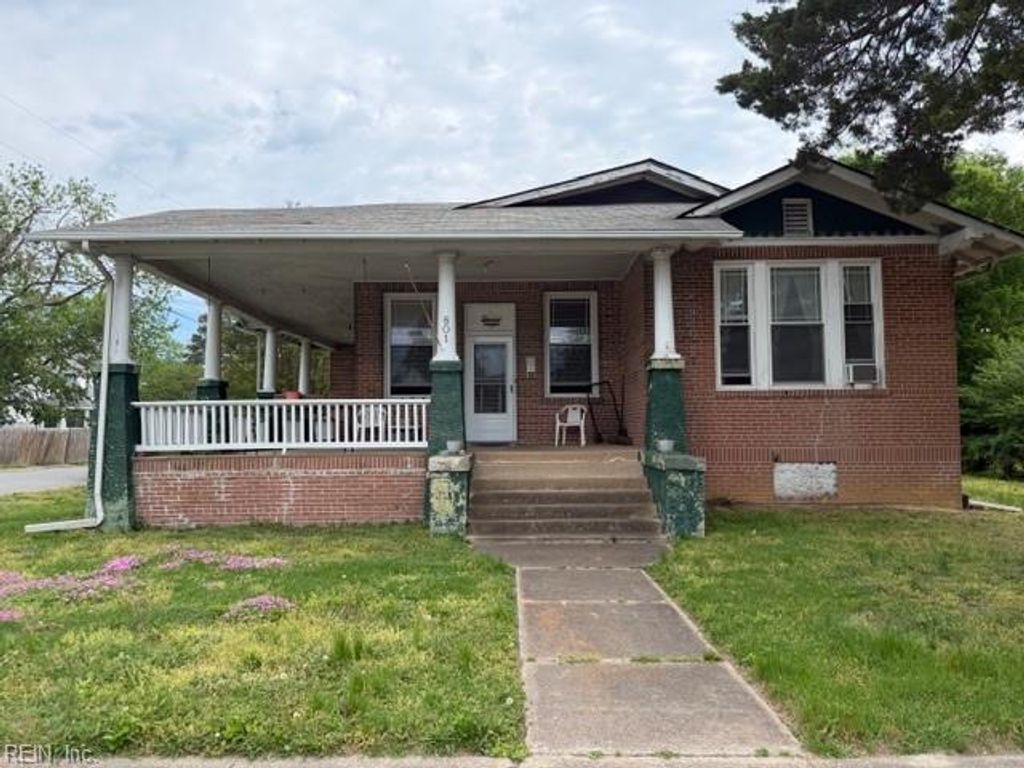 Photo of 801 E Mercury Boulevard, Hampton, VA 23663 (MLS # 10630291)