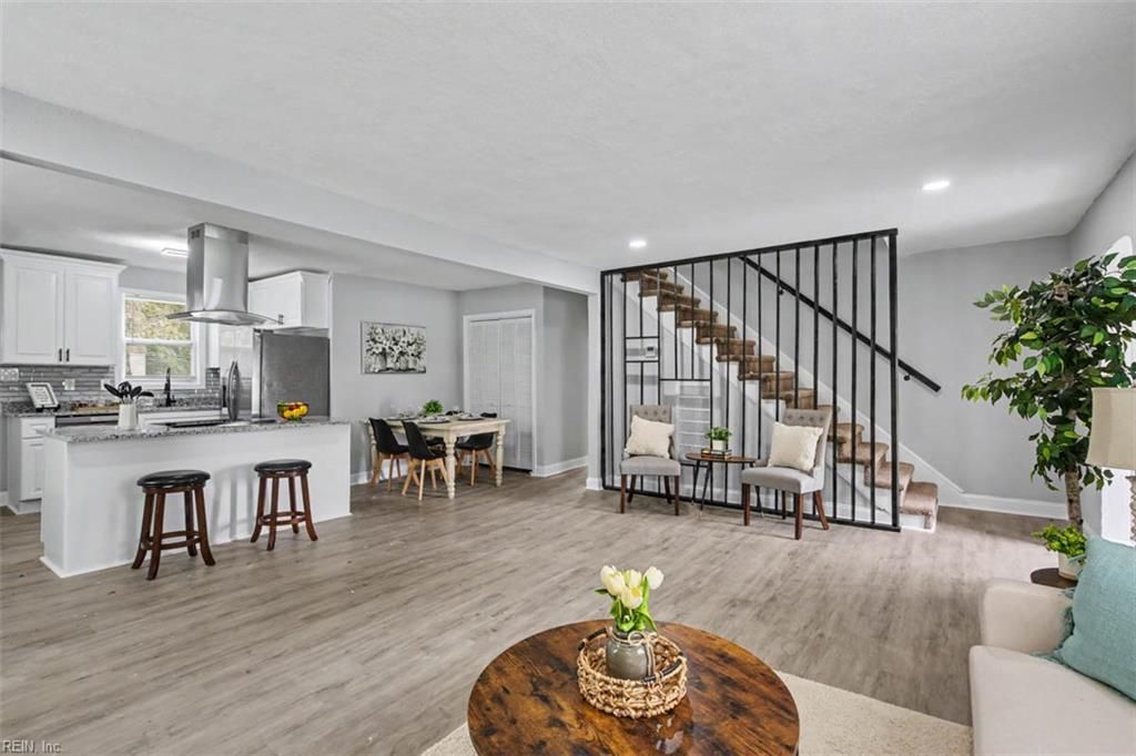Photo of 1805 Roanoke Avenue, Portsmouth, VA 23704 (MLS # 10634549)