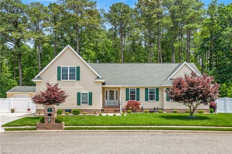 Photo of 5 Boger Circle, Hampton, VA 23664 (MLS # 10623317)