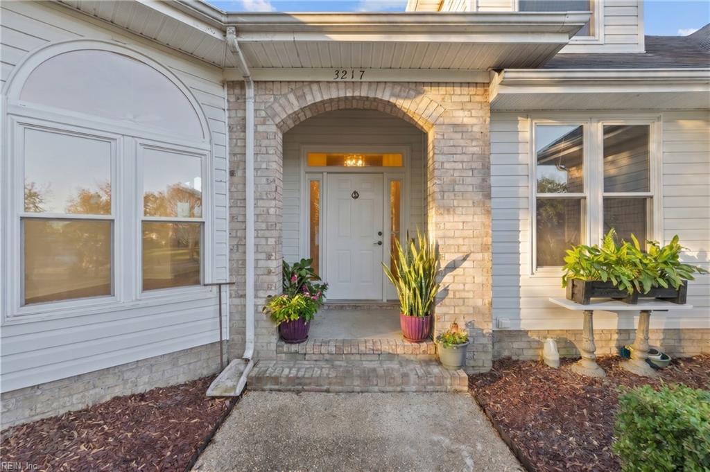 Photo of 3217 Marengo Drive, Virginia Beach, VA 23456 (MLS # 10660023)