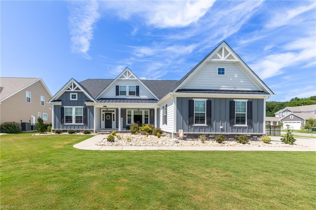 Photo of 3032 Kingsfield Drive, Virginia Beach, VA 23456 (MLS # 10649497)