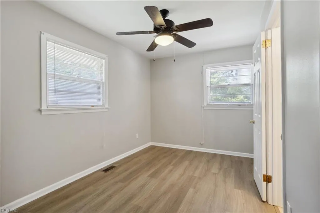 Hampton, Virginia 23666, United States, 3 Bedrooms Bedrooms, ,2 BathroomsBathrooms,Residential,Active,252065