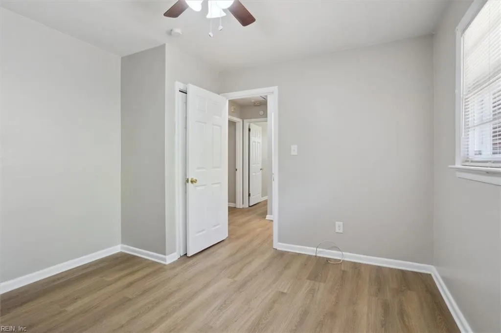 Hampton, Virginia 23666, United States, 3 Bedrooms Bedrooms, ,2 BathroomsBathrooms,Residential,Active,252065