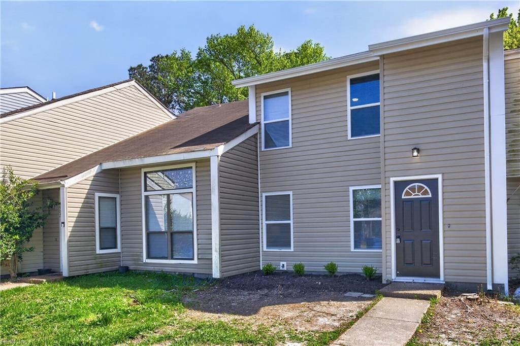 Photo of 3909 Inverness Road, Virginia Beach, VA 23452 (MLS # 10629237)