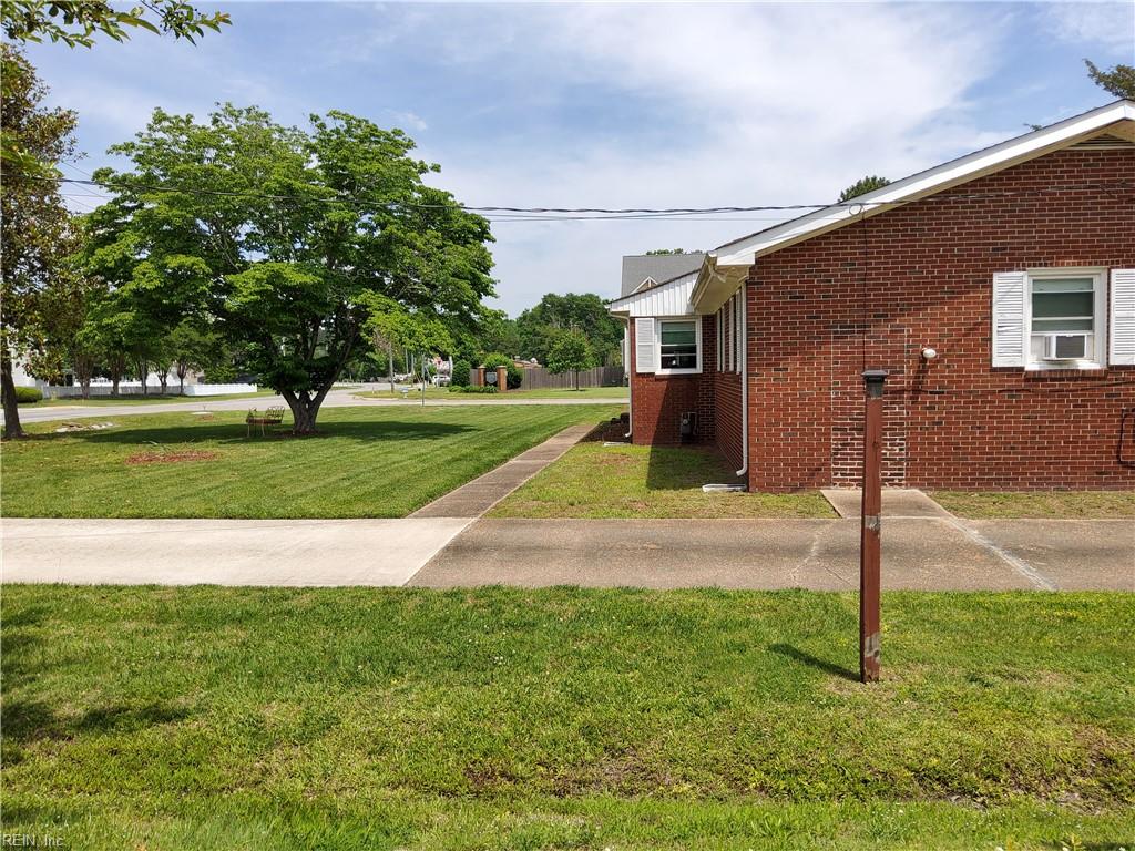 2420 Cedar RD